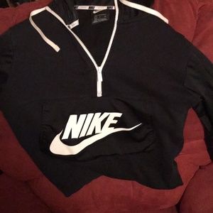 Nike windbreaker